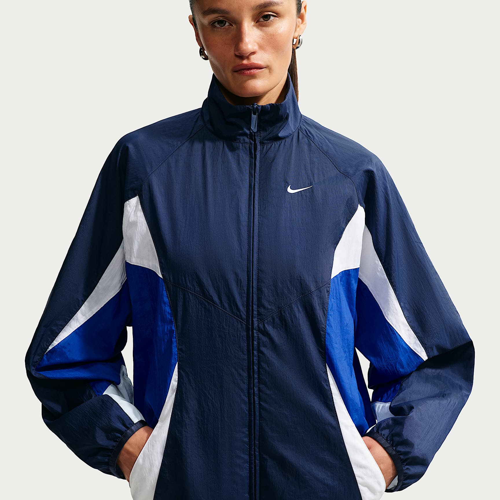 【美品】STAR CIRCLE WOMAN TRACK JACKET Nike Sportswear Women's Oversized Track Jacket. Nike.com